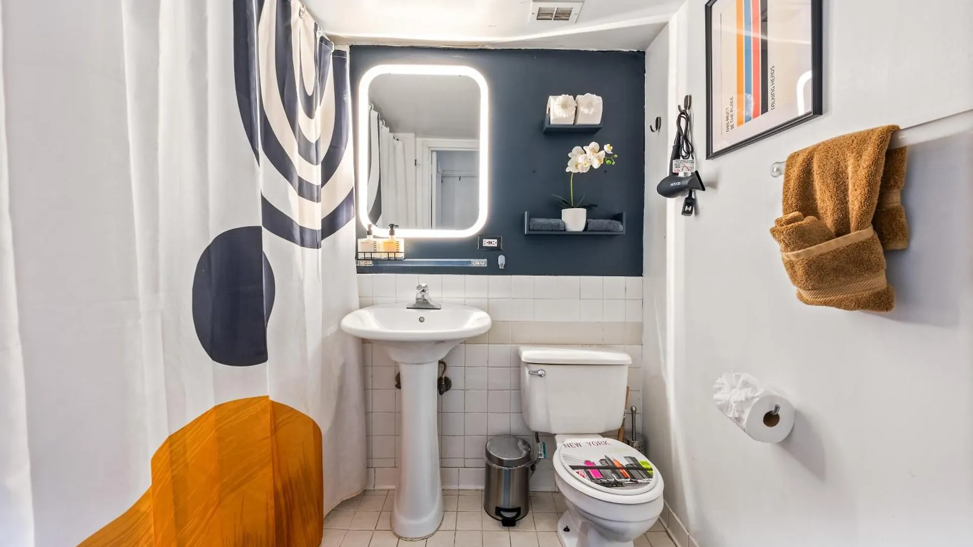 Modern Les One Bedroom New York 0*,  United States