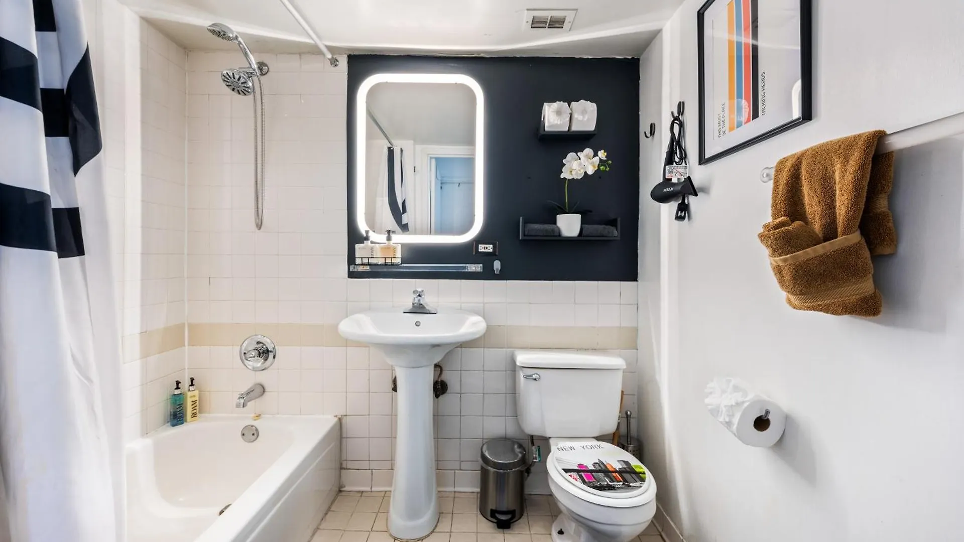 Modern Les One Bedroom New York United States