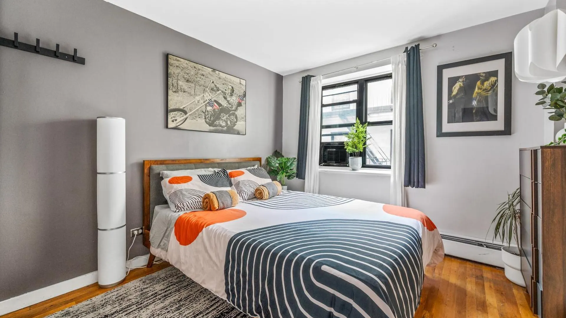 Modern Les One Bedroom New York 0*,